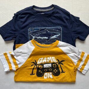 Old Navy Boys' 2-Pack Graphic T-Shirts - Size Medium - Gamer & Shark